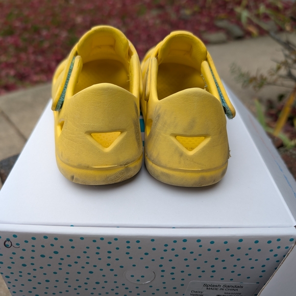 Ten Little Toddler Splash Sandals In Daisy Yellow - Picture 5 of 8